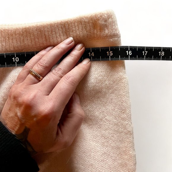 Vintage Lambswool Angora Long A-Line Sweater Skirt, Pale peach cream, womens sm - Picture 7 of 7